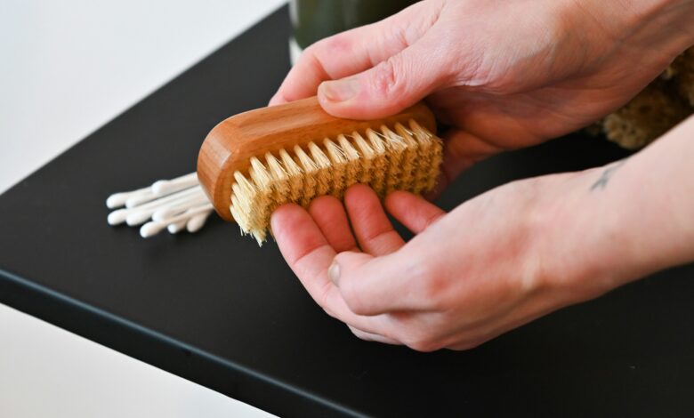 Nail Brush Cleaner